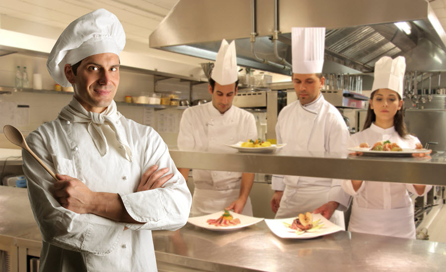 Sous Chef With Cooks.